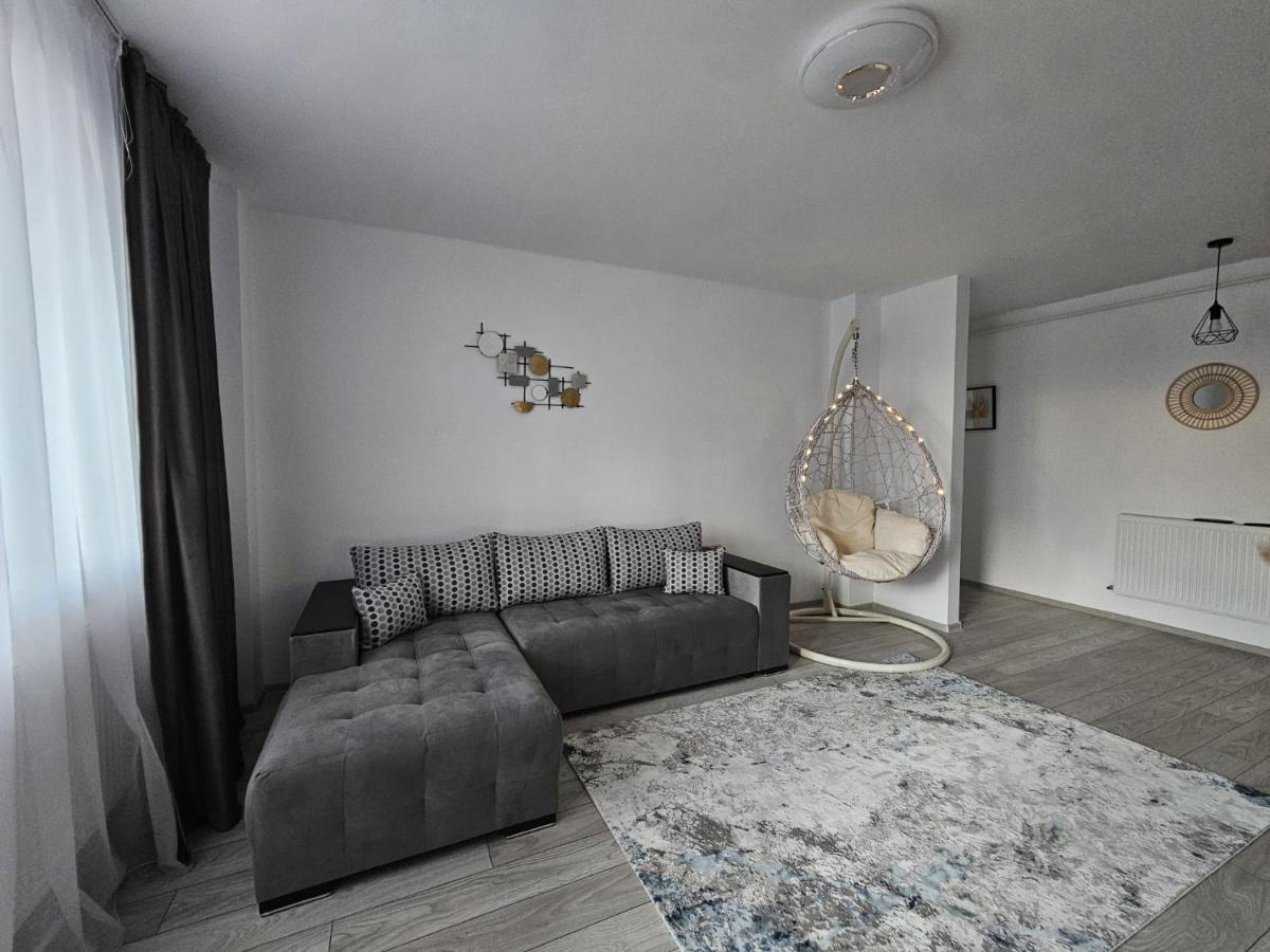 Tei Residence Piatra Neamţ Екстериор снимка